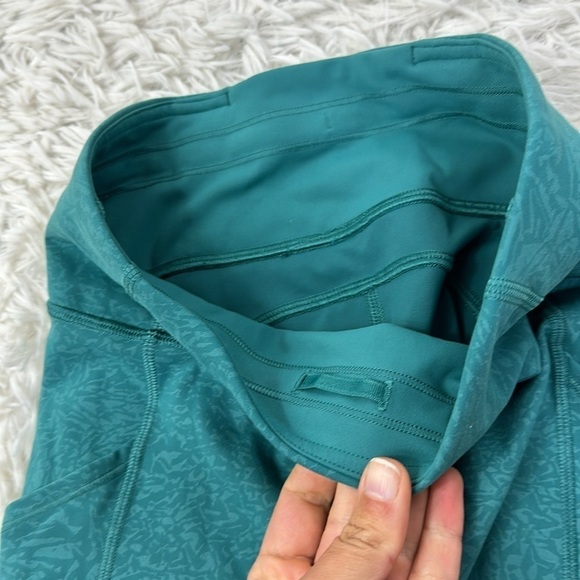 Lululemon Invigorate High-Rise Crop 17" Crunch Teal Lagoon - Picture 3 of 6